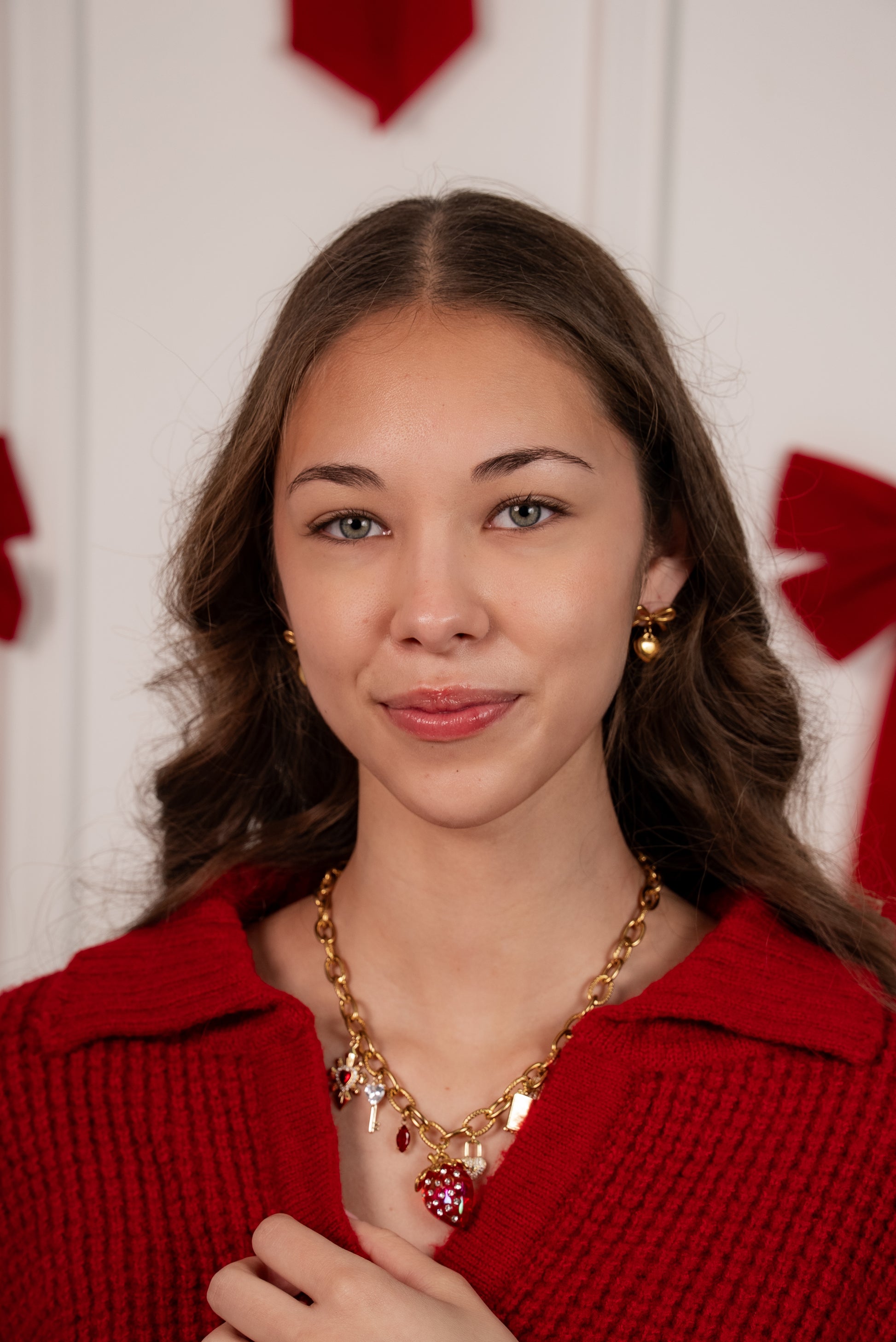 Bow Heart Earrings Gold