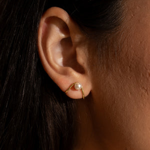 Pearl Embrace Vermeil Earrings