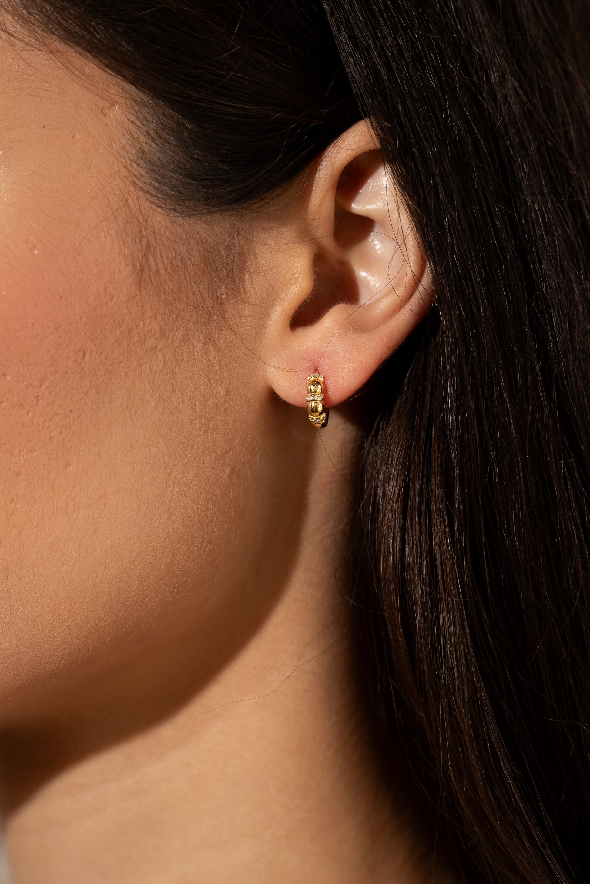 Sculpted Gold Vermeil Huggie