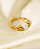 Pearl Ring